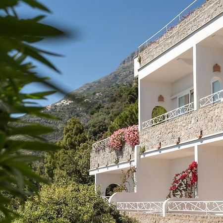 Hotel Piccolo Sant'Andrea Praiano Exterior photo