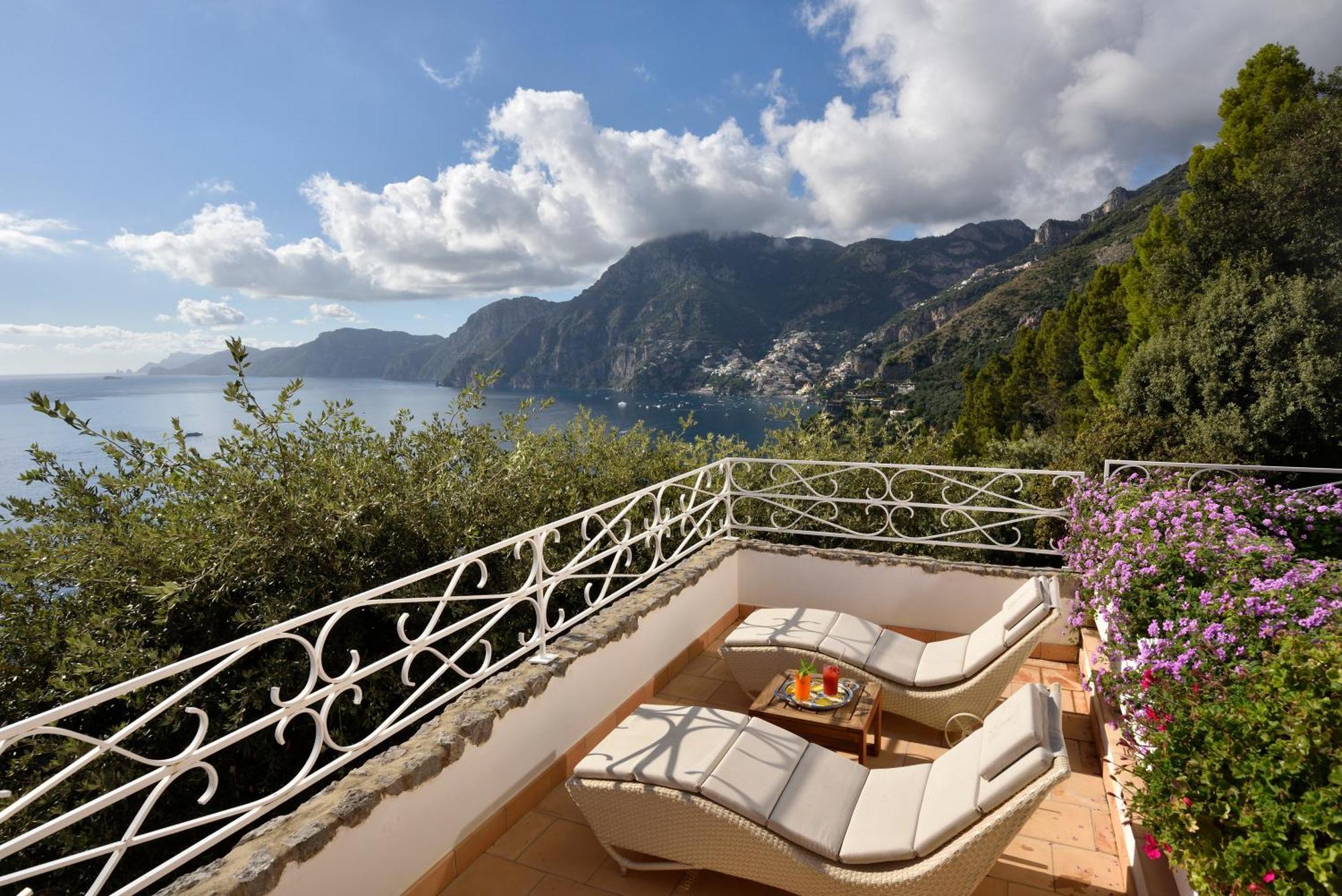 Hotel Piccolo Sant'Andrea Praiano Exterior photo