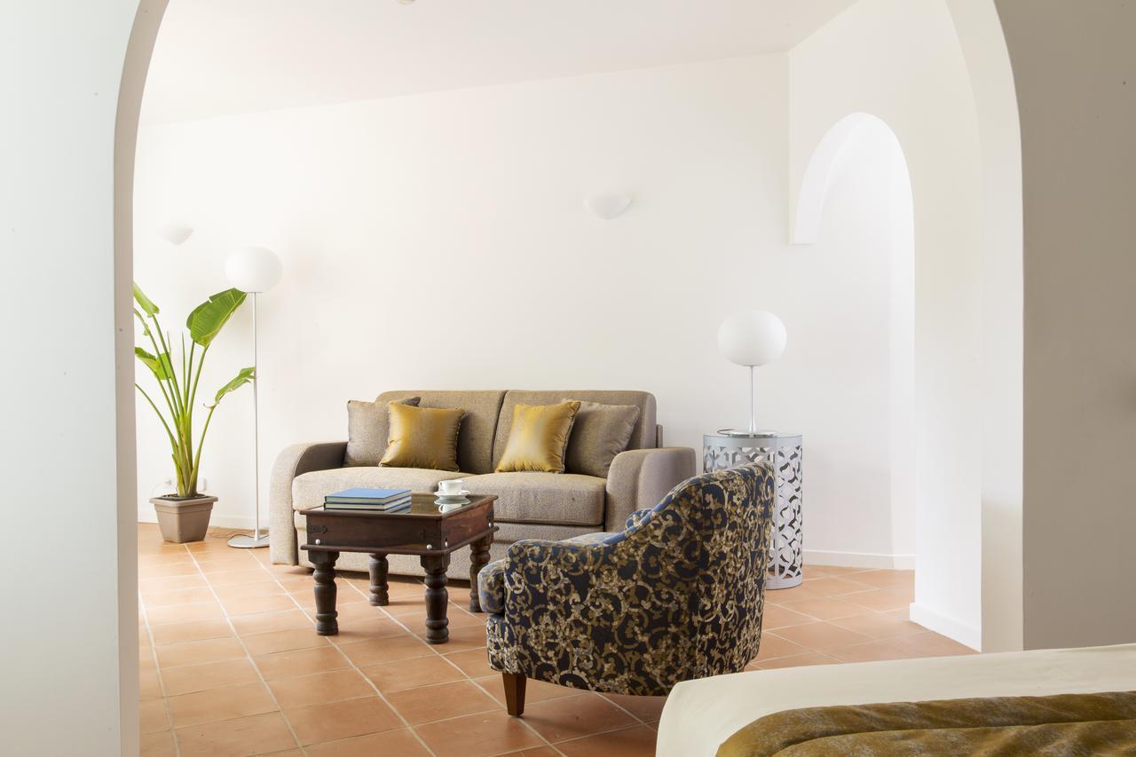 Hotel Piccolo Sant'Andrea Praiano Exterior photo